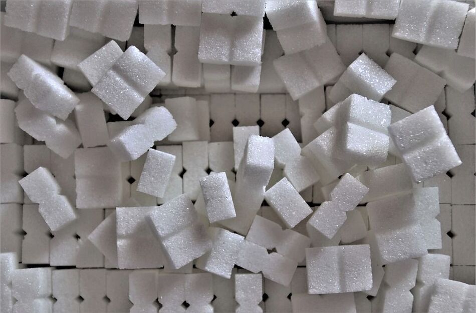 захарта допринася за увеличаване на теглото
