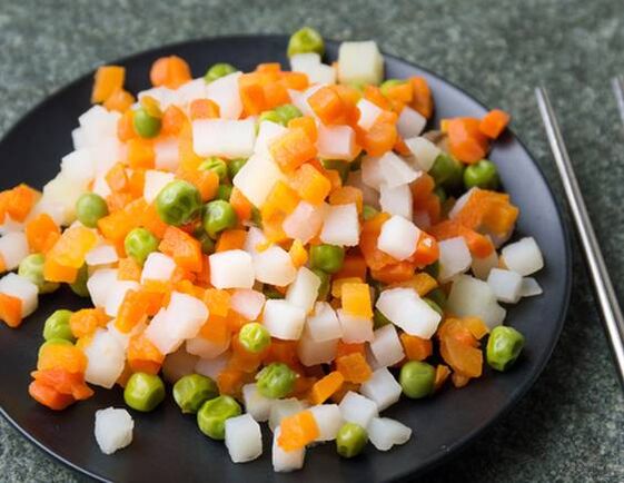 зеленчукова салата за маги диета
